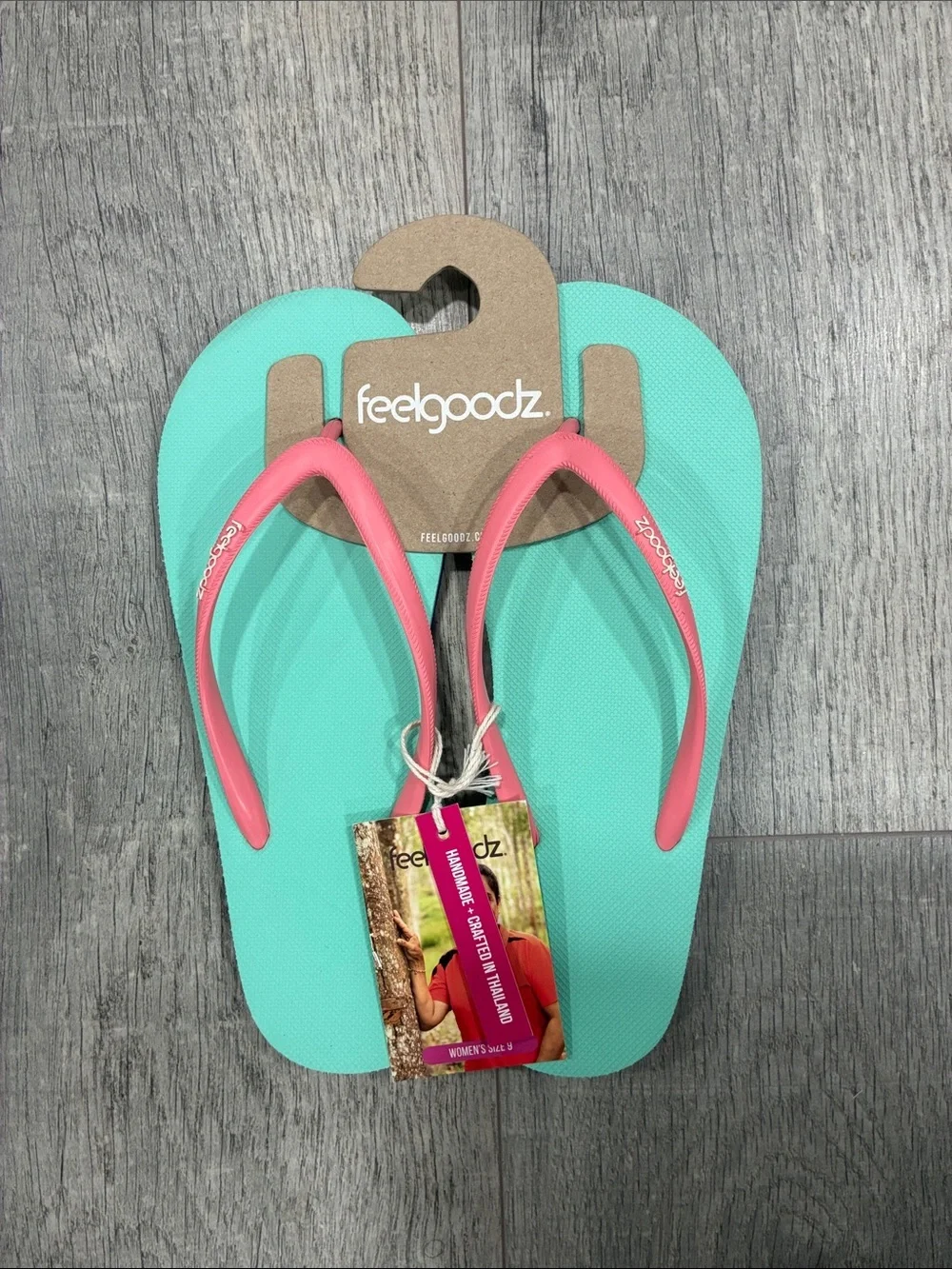 Feelgoodz Women’s Slimz Ultra Mint Blue& Pink Flip Flop Sandals Sz 9